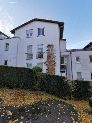 Helle 3-Zimmer-Wohnung mit Balkon in Waldbronn