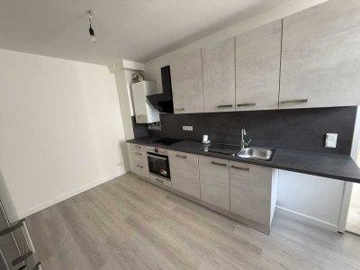 sanierte 2 Zi-Whg in bester Lage  mit Terrasse zu vermieten