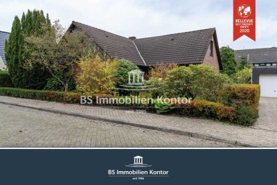 ***RESERVIERT***Haskamp! Großzügiges Einfamilienhaus mit Garage, Terrasse und Gartenanlage in bevorz