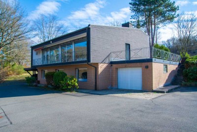 Frisch renoviertes Einfamilienhaus in ruhiger Lage