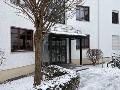 Charmante 3-Zimmer-Erdgeschosswohnung mit Garten & Tiefgaragenstellplatz in Unterschleißheim