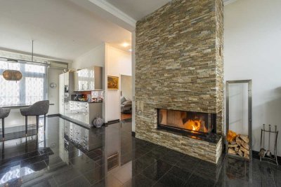 Besichtigung am 28.03., ab 13 Uhr!! Bezaubernde Luxus-Dachgeschosswohnung nahe Winterfeldtplatz