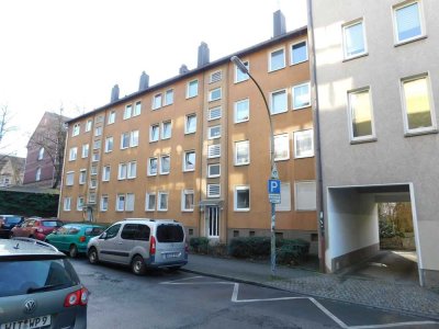 Zentral gelegen mit 2 Zimmern, ideal für ein junges Pärchen!