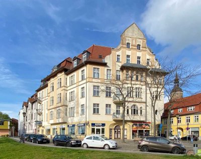 Schönes Studentenzimmer in 5er-WG