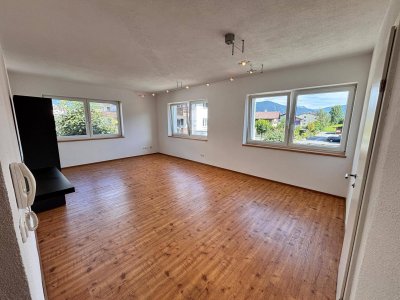 Helle zentrumsnahe 2-Zimmer Wohnung in St. Johann in Tirol