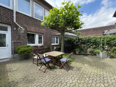 Freistehende Wohnung mit Garten