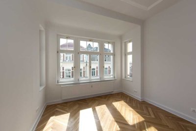 Exklusive 4-Zimmerwohnung mit Balkon und eigenem Garten in Gohlis!