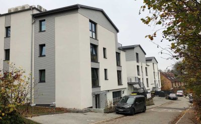 Stilvolle 2-Raum-Hochparterre-Wohnung mit Balkon und EBK in Schönkirchen