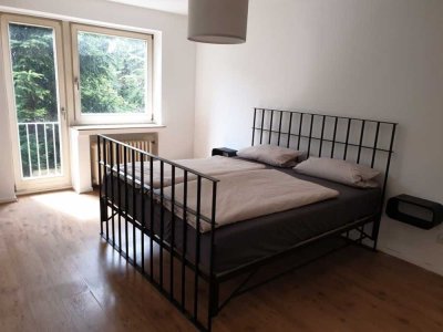 Urbanes Wohnen in Deutz – Zweizimmer-Eigentumswohnung mit Einbauküche