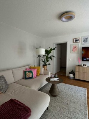 Sonnige 2- Zimmer Wohnung + Balkon