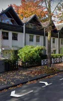5-Zimmer Reihenmittelhaus mit Garage in Düsseldorfer Reisholz