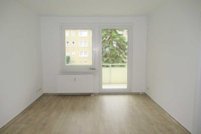 * * *WOHNEN in gepflegter Wohnanlage mit viel GRÜN* * *