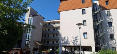 Stilvolle, gepflegte 1-Raum-Wohnung mit Balkon in Waiblingen