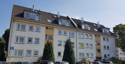 3 Zimmer Wohnung mit Balkon von privat
