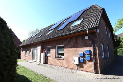Attraktive 3-Zimmer-Dachgeschoss-Wohnung  über 2 Ebenen mit Loggia in Curslack