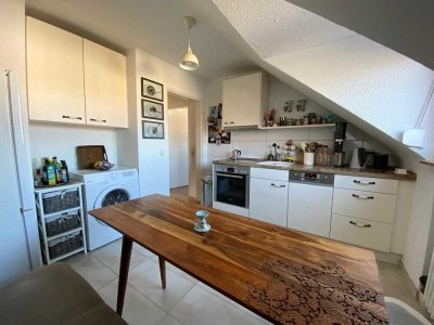 Möbliert 2-Zimmer-Wohnung mit EBK in Ost/Stöckach.