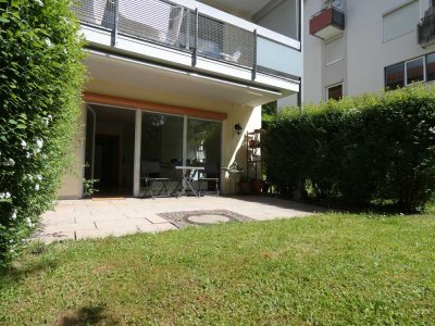 +++ Generation 60+ top 2 1/2 Zimmer-Wohnung mit Einbauküche +++