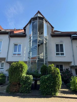 Charmante 2-Zimmer-Maisonettewohnung mit großem Südbalkon und Garage