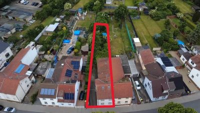 Ansprechendes Zweifamilienhaus mit Garten in 67069 Ludwigshafen