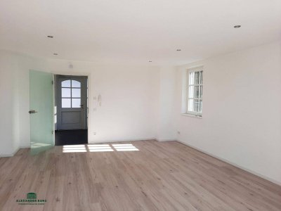 Exklusives Eckreihenhaus mit Panoramablick
