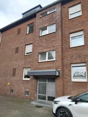 Ruhige 2,5 Raum Wohnung mit Balkon