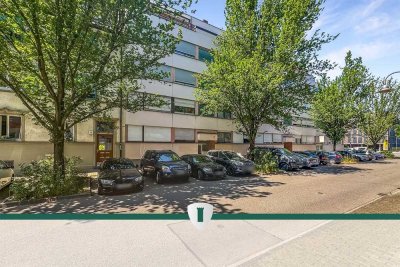 Charmante 2,5-Zi-Whg. im Hochparterre mit Loggia, Aufzug und Garage im Stadtteil Paradies