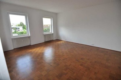 Große, helle 2-Zimmer-Wohnung mit Einbauküche in Bad Neuenahr-Ahrweiler
