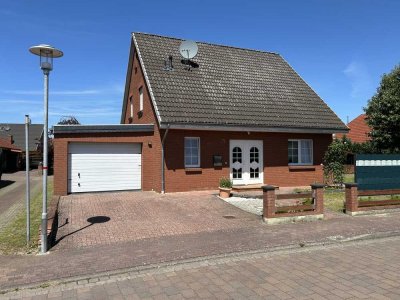Schönes Einfamilienhaus mit Garage, Gartenhaus und Sauna im Herzen von Bleckede an der Elbe !
