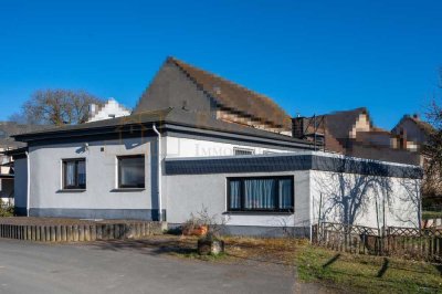 * Kompakter Bungalow mit durchdachtem Raumkonzept in Waldsolms-Kröffelbach *