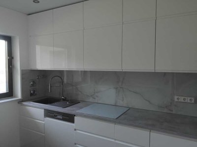 Schöne Designerwohnung in Saarn mit Garage teilmöbliert zu vermieten