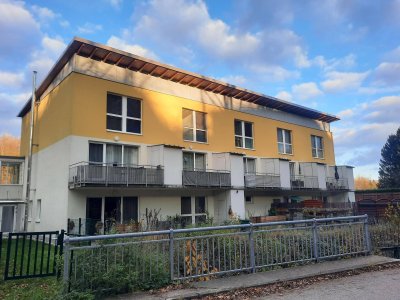 Attraktive 3-Zimmer-Maisonette-Wohnung mit Balkon und EBK in Kaumberg