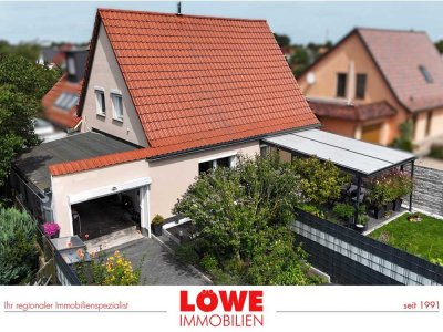 Kernsanierte Doppelhaushälfte mit modernster Ausstattung und gemütlichem Flair!