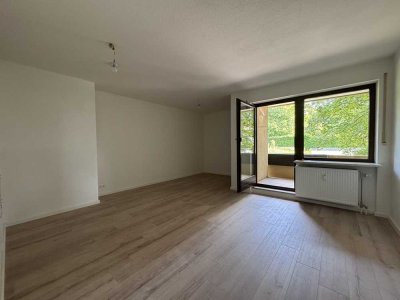 Neu Renovierte Wohnung mit schönem Balkon - Sofort einziehen
