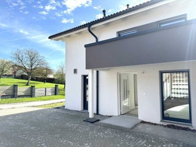 Neubau! Einfamilienhaus mit viel Platz für Ihre Familie in Osterhofen/ Oberndorf