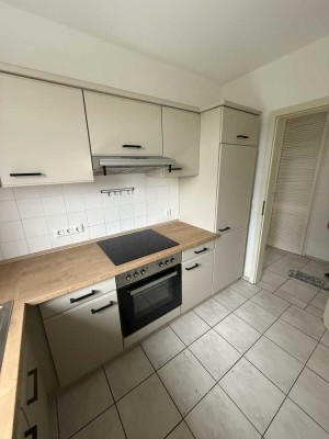Geschmackvolle, neuwertige 2-Raum-Wohnung mit gehobener Innenausstattung mit Einbauküche in Coburg