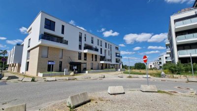 Offene Besichtigung, So. 11.5., 12-15 h! Attraktive 4-Zi-Whg. mit gr. Terrasse inkl. Stellplatz!