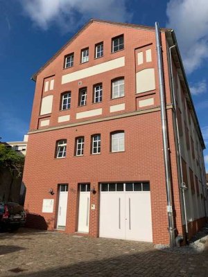 Freundliche 3-Zimmer-Loft-Wohnung mit Balkon