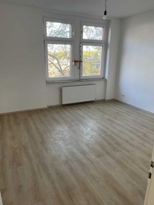 Helles 2-Zimmer-Apartment mit Balkon