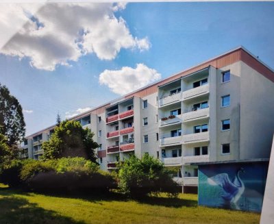 Möblierte 3 Raum Wohnung MIT EBK , im grünen Gera-Lusan