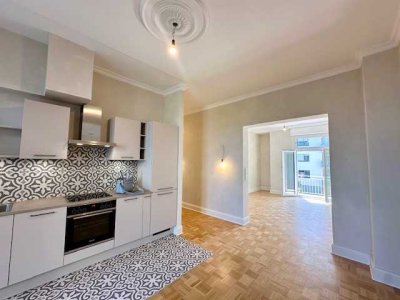 *Seltene Gelegenheit: Kernsanierter Altbau mit 2 Balkonen & Taunusblick – provisionsfrei*