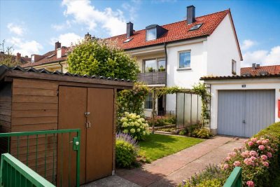 #Hier ist Ihre Kreativität gefragt! Tolles Bastler-Haus mit Garage und eingewachsenem Garten!