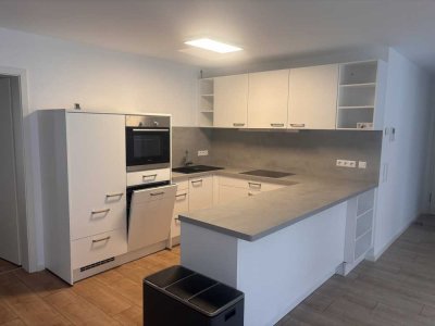 Moderne 3-Zimmer-Wohnung mit gehobener Ausstattung im Herzen von Leonberg