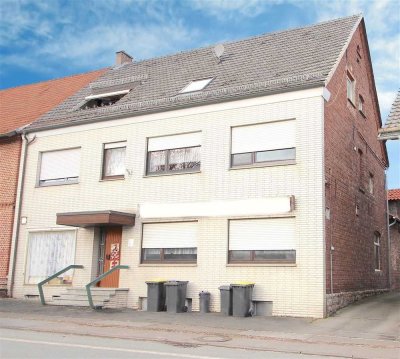 Mehrfamilienhaus mit 3-4 Wohneinheiten, Gastronomie umbaufähig im Erdgeschoss