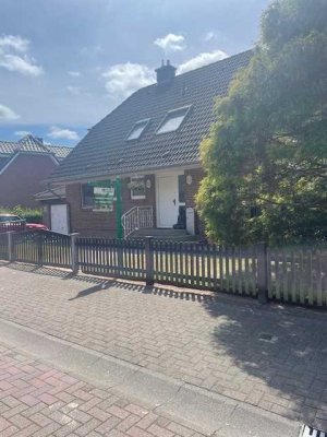 Gemütliches Zwei-Familienhaus in ruhiger Lage – Perfekt für Mehrgenerationenwohnen !