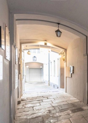 Wohnen im Dachgeschoss im Herzen von Wien Margareten