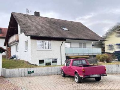Schöne 3 Zimmer Wohnung mit Balkon