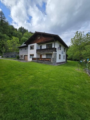 Haus mit viel Grund ihn schöner Lage