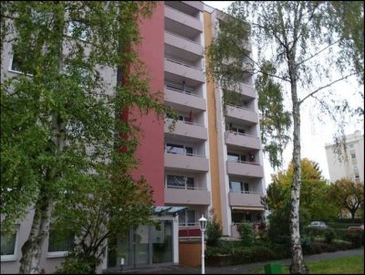 2-Zimmer Wohnung mit Balkon sucht ruhige Nachmieter