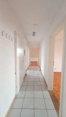 Große & helle 4-Zimmer-Wohnung mit Charme in Mainz-Mombach