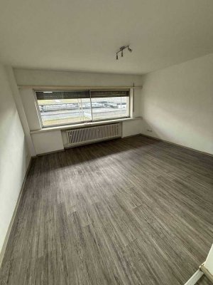 Gepflegte 1 Zimmer Wohnung in zentraler Lage von Ludwigshafen am Rhein
